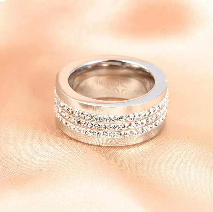 Обручальное кольцо из нержавеющей стали 316L с 3 круглыми фианитами 11 мм|gold silver|wedding