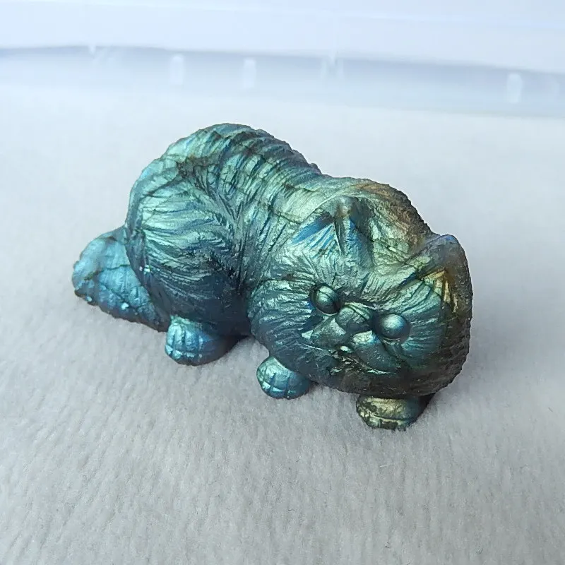 

Semiprecious stones Top Quality Shining Labradorite Hand Carved Vivid Cat Gemstone Decoration 59x29x29mm 61.3g