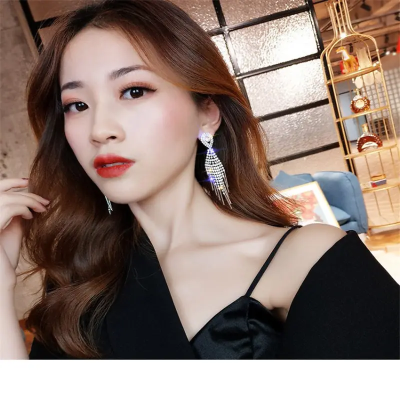 Pomlee 2019 Новые блестящие стеклянные висячие серьги с бахромой Свадебные украшения