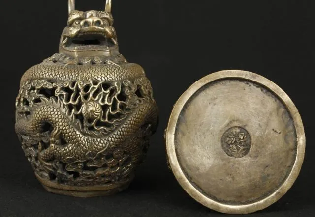 

Chinese Old Brass Collectable Handwork Casting Dragon Ornament Incense Burner