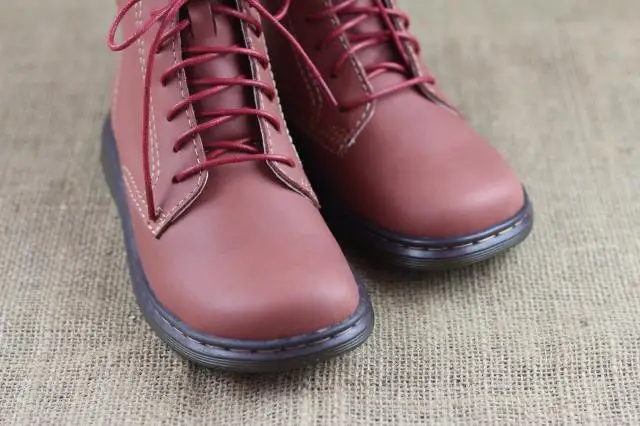 Женские повседневные ботинки мартинсы Careaymade с квадратным носком на плоской