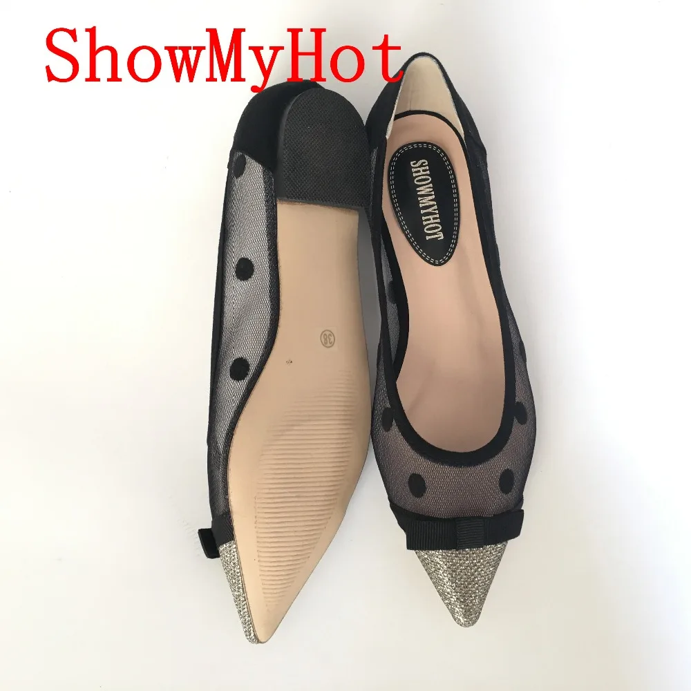 ShowMyHot/Модная женская обувь в горошек с кружевом; женская однотонная дышащая обувь на плоской подошве; повседневная обувь черного цвета с острым носком без застежки