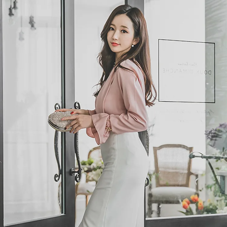 Женское облегающее платье карандаш с длинным рукавом розовое или белое