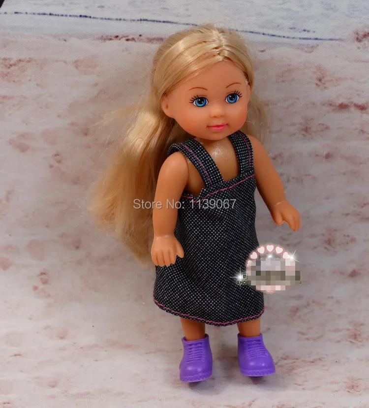 Детские игрушки SIMBA 10 предметов кукла Келли с красивым платьем разные стили