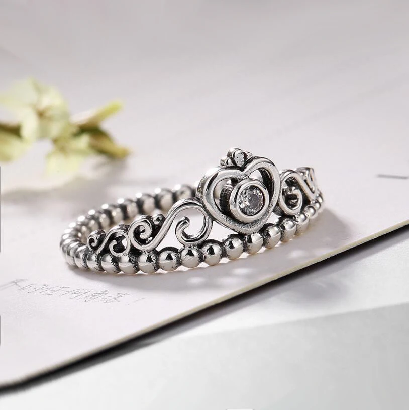 Уникальное кольцо из циркония в форме сердца стерлингового серебра 925 пробы