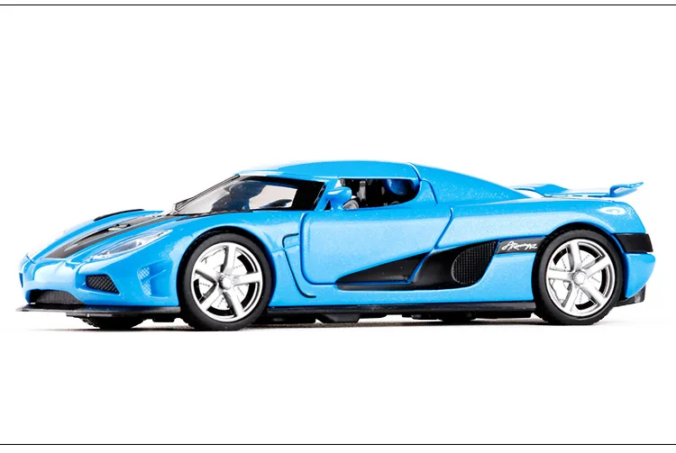1:32 Koenigsegg AGERA модель автомобиля из сплава спортивный автомобиль с выдвижной задний светильник звук для детей игрушка