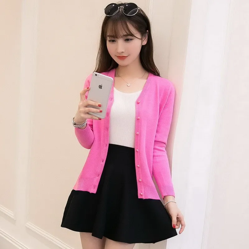 Женский трикотажный кардиган с V-образным вырезом и длинным рукавом |