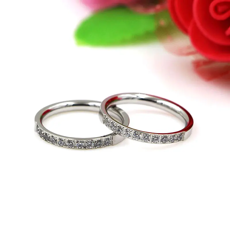 Женское кольцо стразы из нержавеющей стали тонкое обручальное с инкрустацией