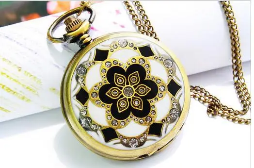 

Новое поступление модные часы с хризантемами и стразами хорошее качество кварцевые антикварные часы ожерелье карманные часы