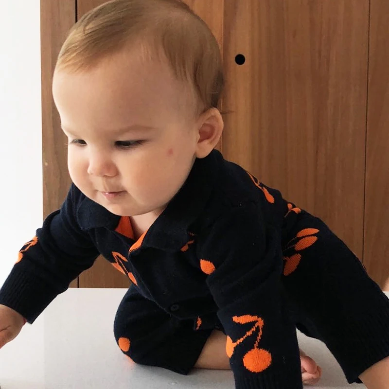 Новинка 2020 одежда для маленьких девочек зимние комбинезоны новорожденных