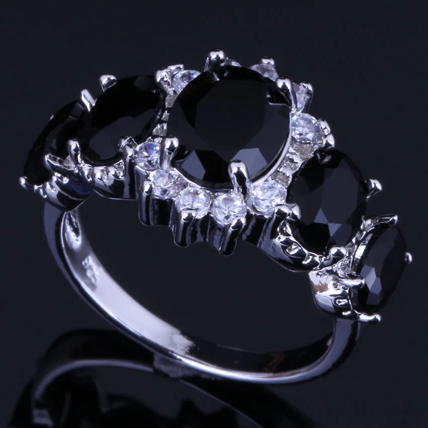 

Stunning Oval Black Cubic Zirconia White CZ Silver Plated Ring V0411