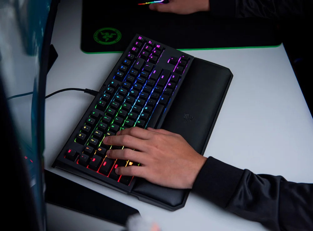 razer BlackWidow Tournament Edition Chroma V2 Механическая игровая клавиатура RGB тактильные щелкающие переключатели razer Green-черный