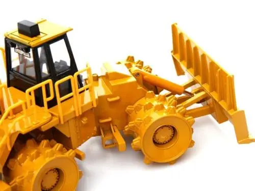 Редкая литая игрушка модель Norscot 1:50 Caterpillar CAT 836H уплотнитель для свалок Инженерная
