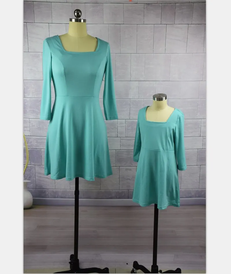 Платье для матери и дочери светло голубое 2018 семейная Одинаковая одежда дети