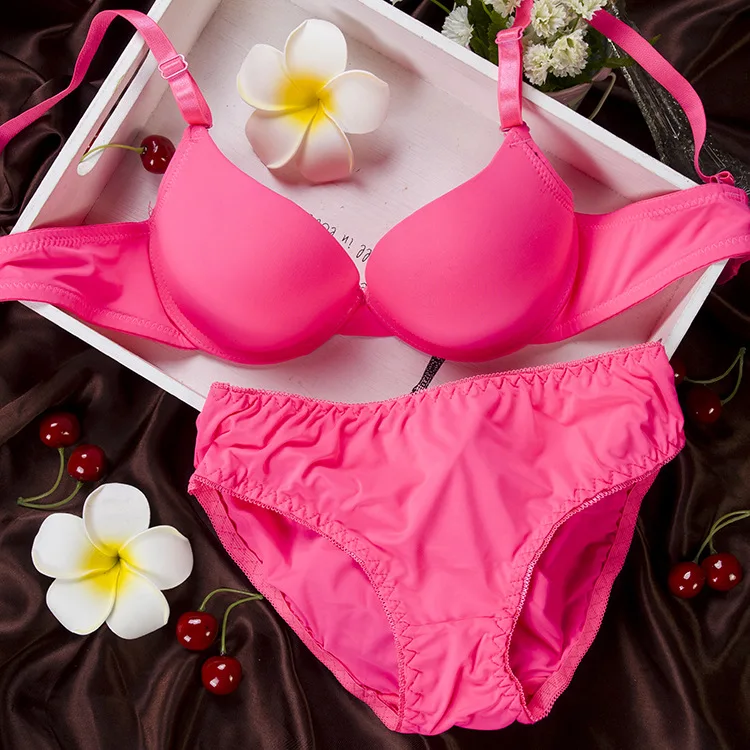 Комплект женского нижнего белья с бюстгальтером пуш ап и трусиками|lingerie bra set|bra