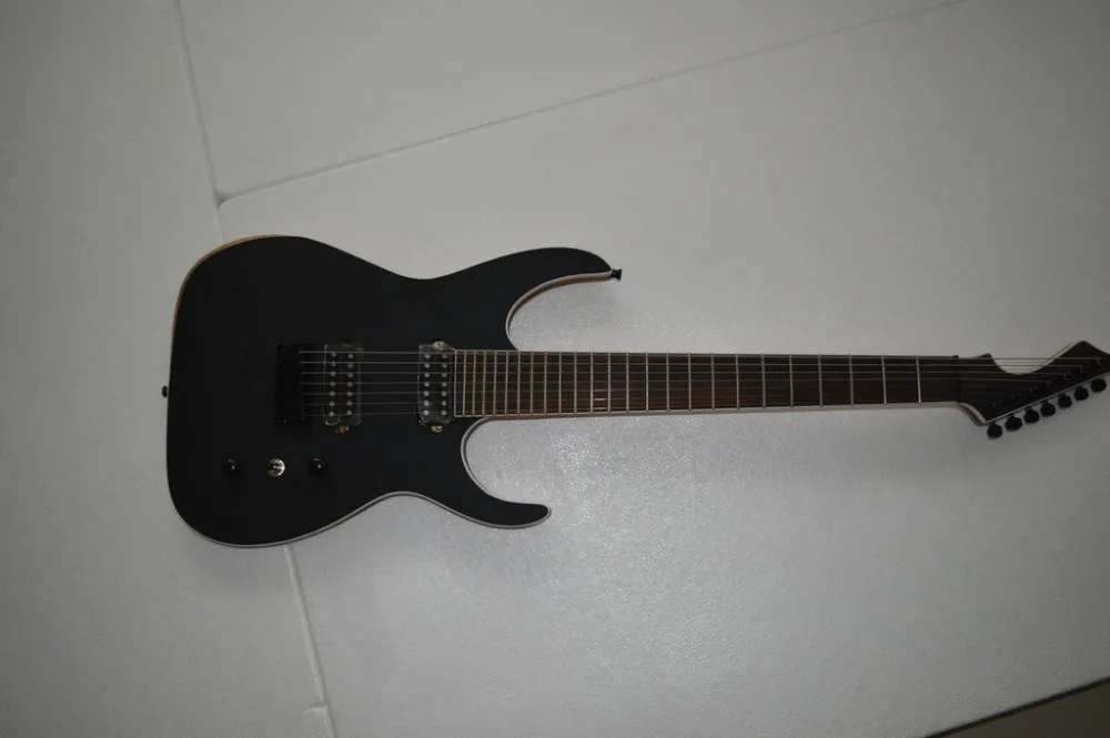 Электрическая гитара с 7 струнами черный атласный аппарат струн магазин гитар на