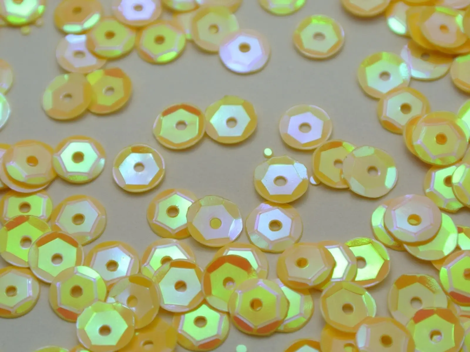 

5000 Yellow AB 6mm CUP round loose sequins Paillettes sewing Wedding craft