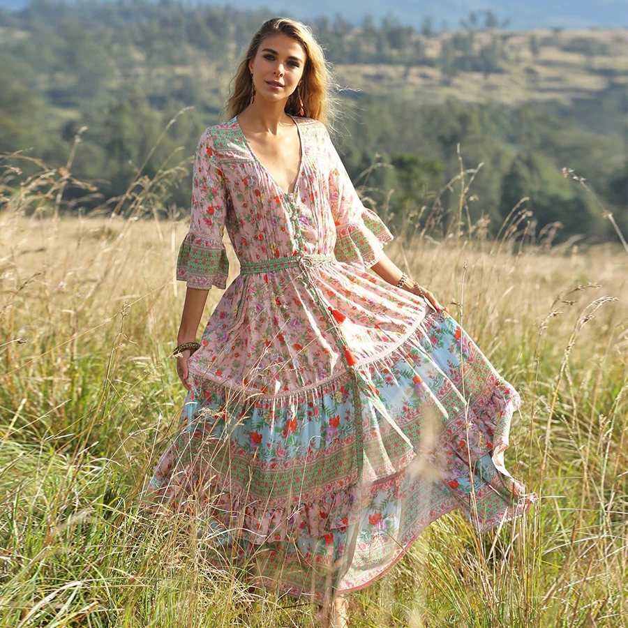 Женское платье макси TEELYNN розовый цвет вискоза цветочный принт v образный вырез