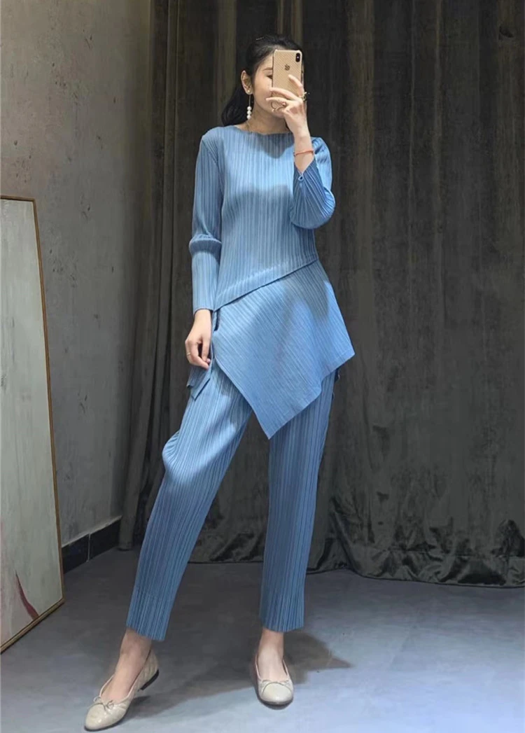 Miyake Fold понижающий возраст вестернизация Ранняя весна умный Двухсекционный французский миноритарный Женский костюм