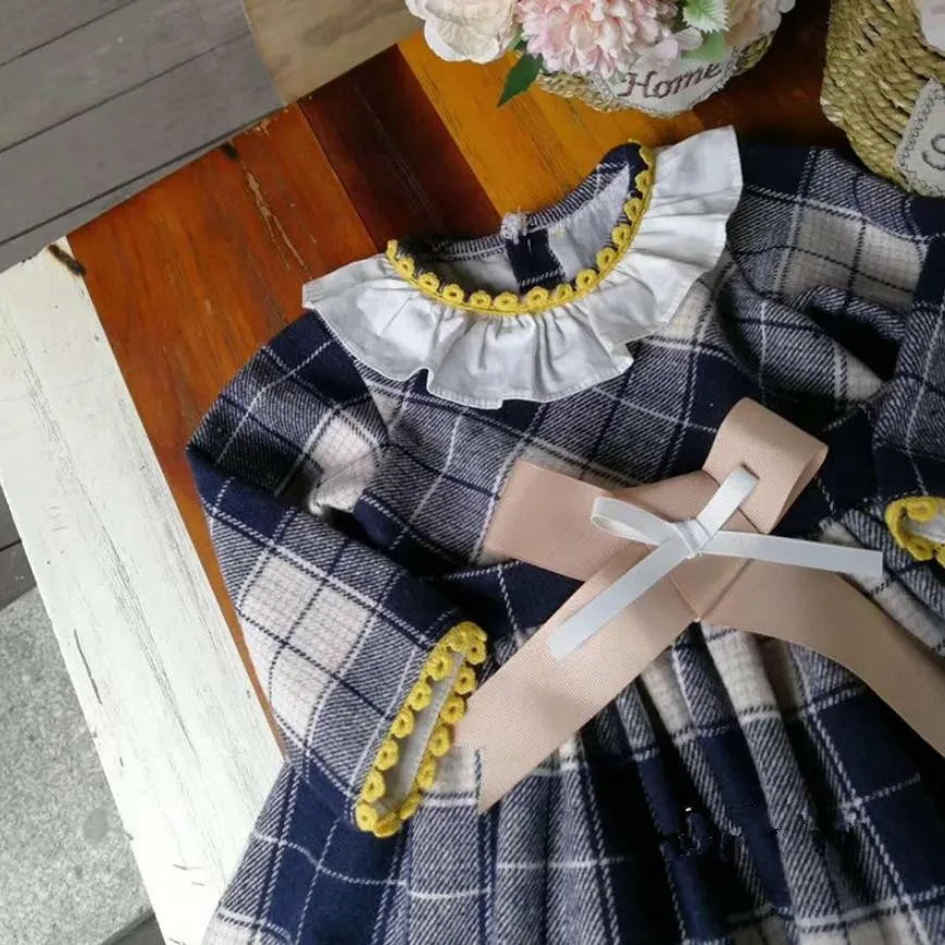 Новинка года; винтажное испанское платье принцессы для девочек милое детское платье с длинными рукавами и бантом+ шляпа; modis; детская одежда vestidos; Y1448