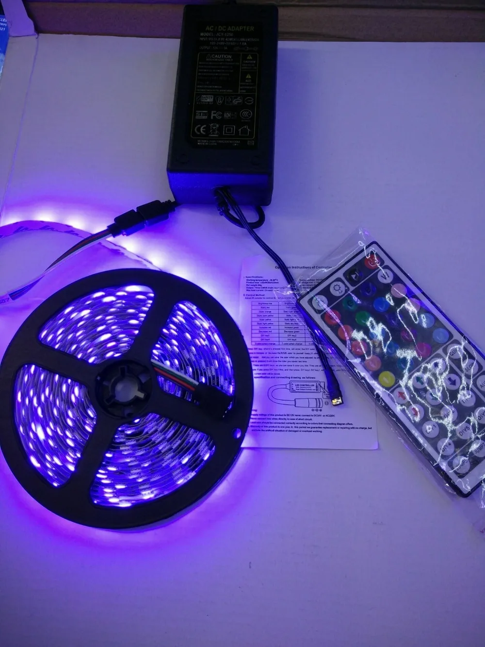Светодиодная ленсветильник RGB 5050 SMD 300 светодиодов 44 клавиши 12 В | Лампы и