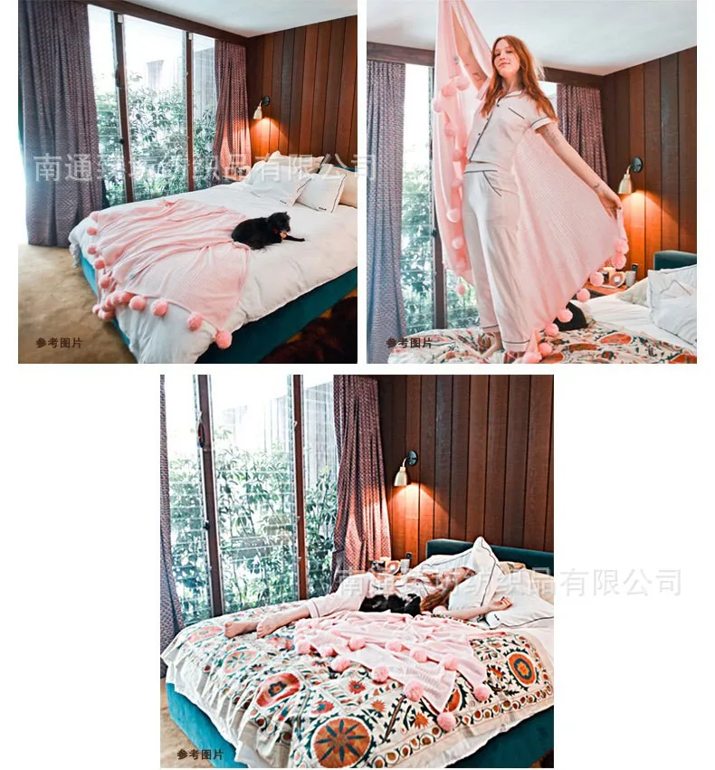cotton high quality throw stripe knit blanket with ball white, gray, pink, green blanket for sofa