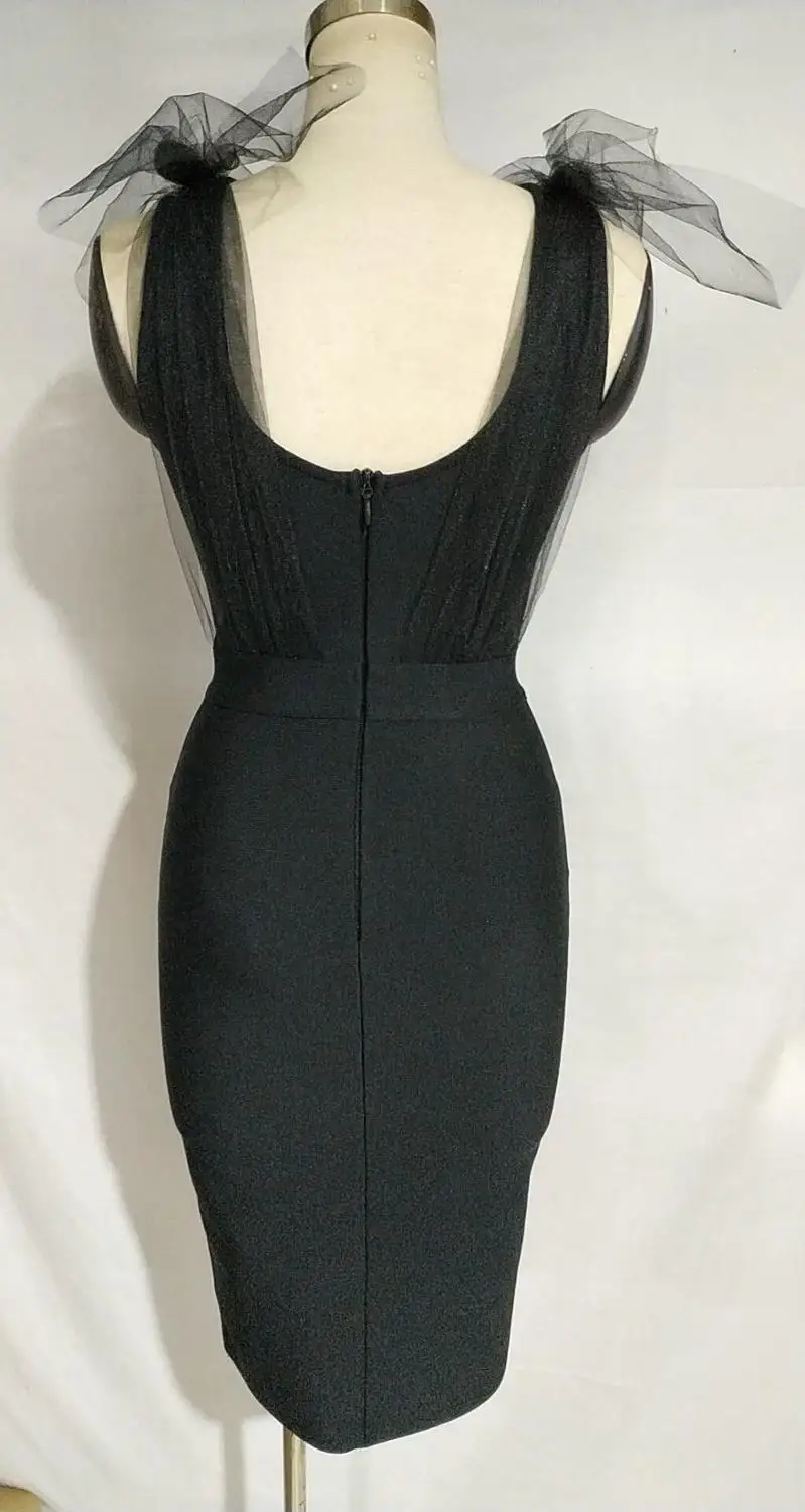 Женское Бандажное платье с открытой спиной черное облегающее вечернее