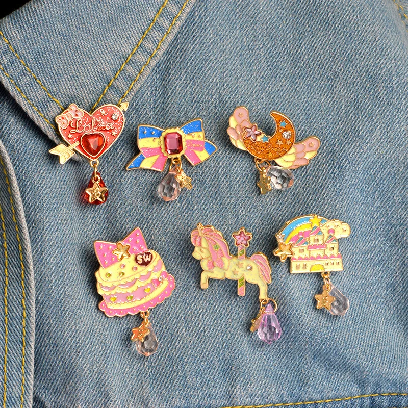 Мультфильм сладкий животное лошадь пони торт луна духи дом воротник значок на