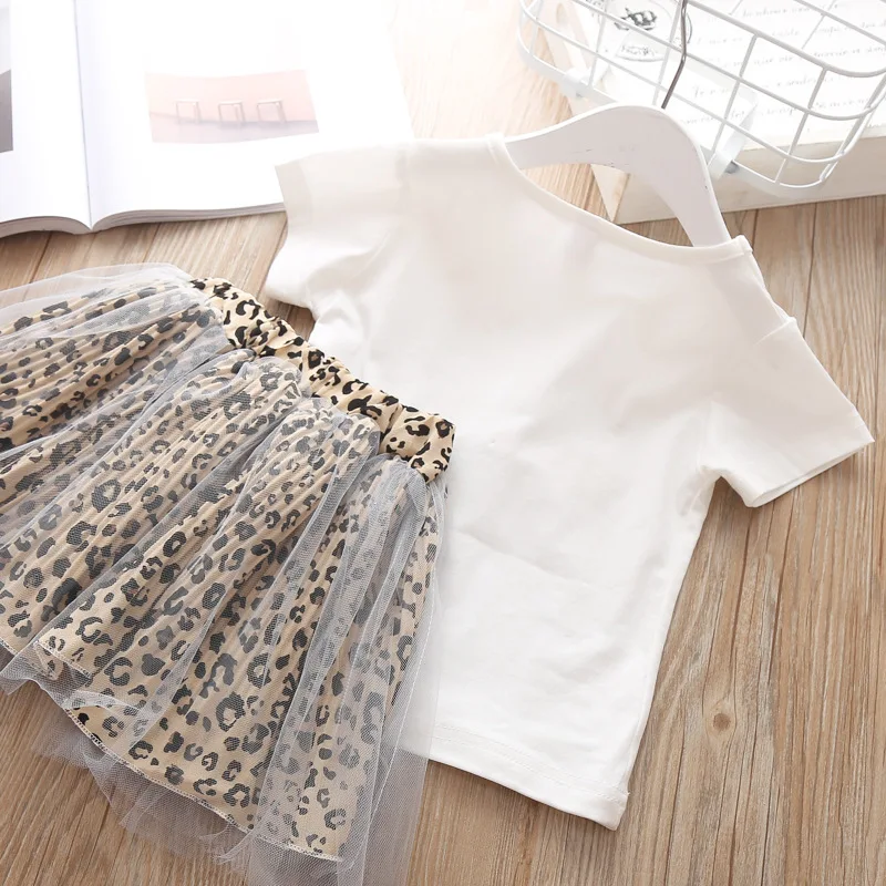 Комплект одежды для маленьких девочек 2019 г. летняя вышивка мультяшного кота