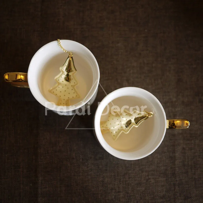 Рождественская фотография мистер и миссис кофейная кружка с золотой ручкой