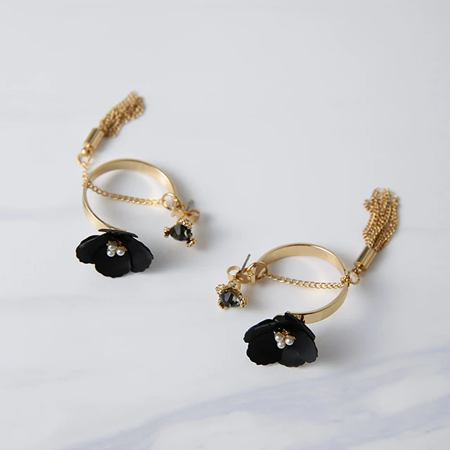 black earrings Стразы, имитация жемчуга, сплав, черный, белый, цветок, серьги-гвоздики, серьги, металлическая цепочка, кисточки, серьги, круглые серьги для женщин - Окраска металла: black earrings