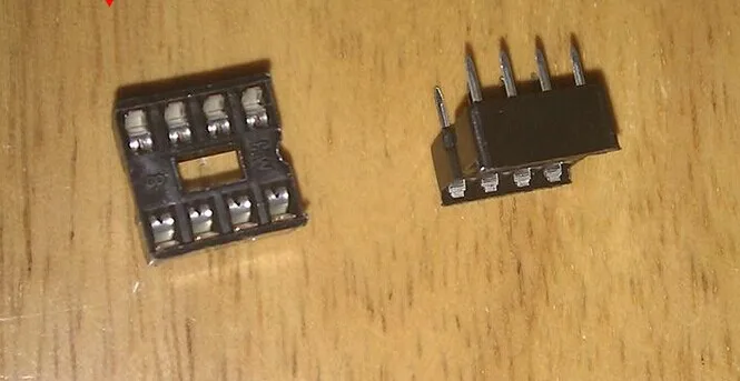 

Free shipping 600pcs 8pin DIP IC sockets Adaptor Solder Type 8 pin 8P DIP-8