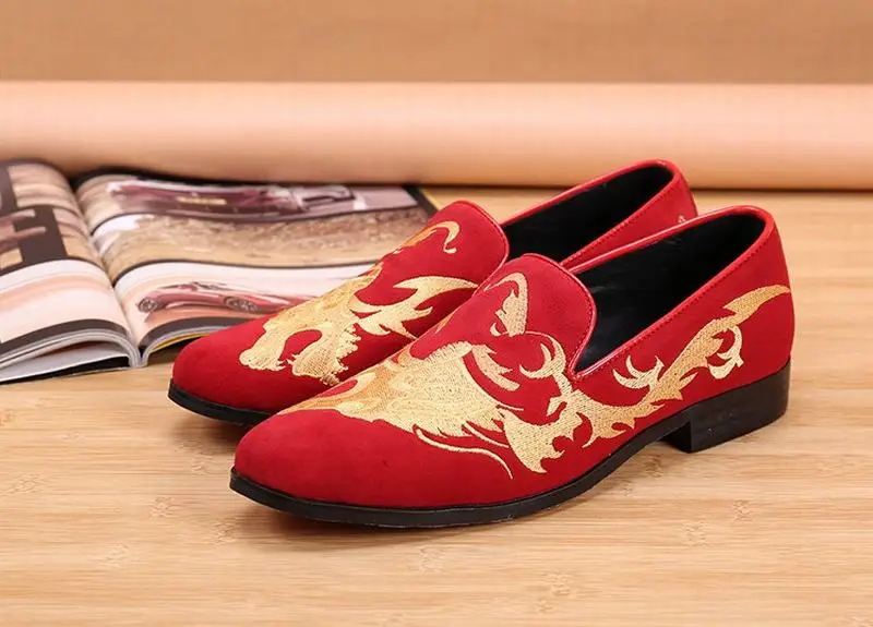 Новый роскошный черный Красный замшевые Мужские модельные туфли Клубные лоферы