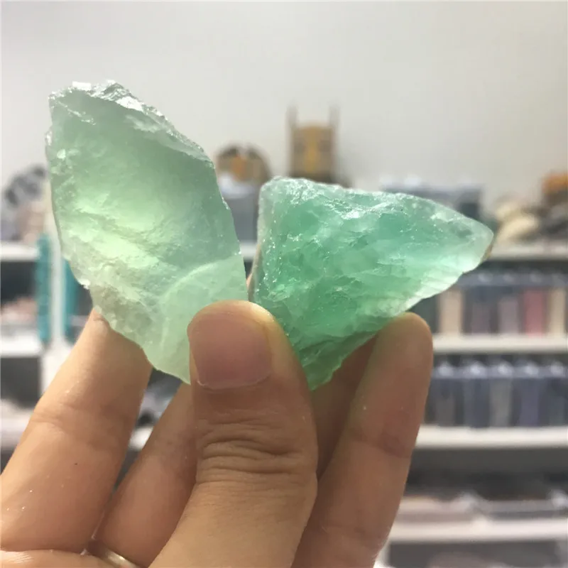2 шт. красивые натуральные камни и минералы зеленый flourite необработанные драгоценные камни с лечебным действием, образцы кристаллов для украшения дома и свадьбы