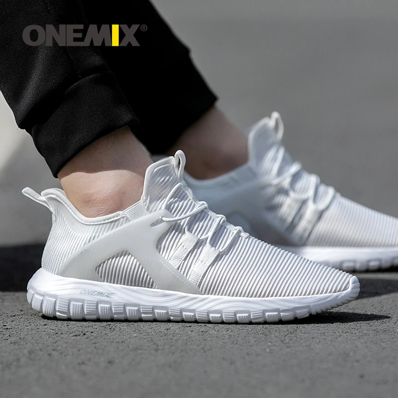 ONEMIX Summer Lightweight Running Shoes for Men Loafers Black Mesh Air Breathable Designer Jogging Sneakers Outdoor Sports Shoes