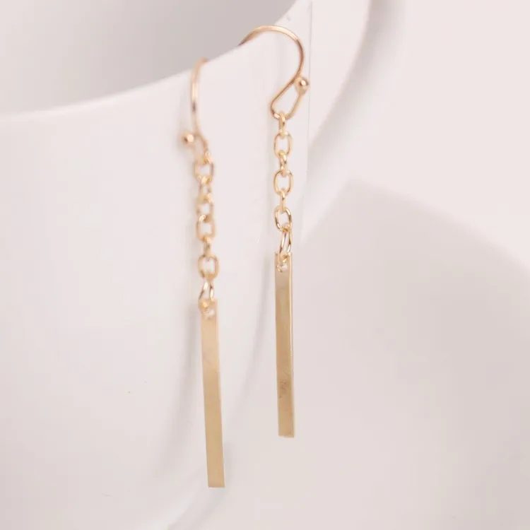 

free shipping 2019 European And American Fashion Earrings Long Straight Chain Ear Hook Earrings Wholesale Trade Punk for women