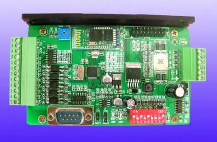 Интегрированный драйвер управления шаговым двигателем интеграция управляющего