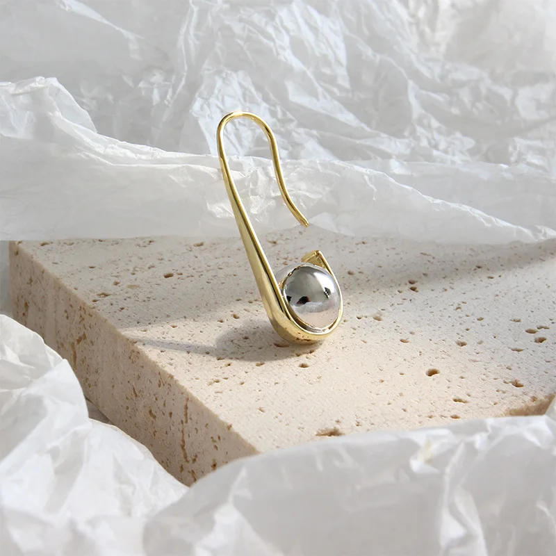 Висячие серьги Flyleaf с U-образным золотым булавкой и шариком для женщин