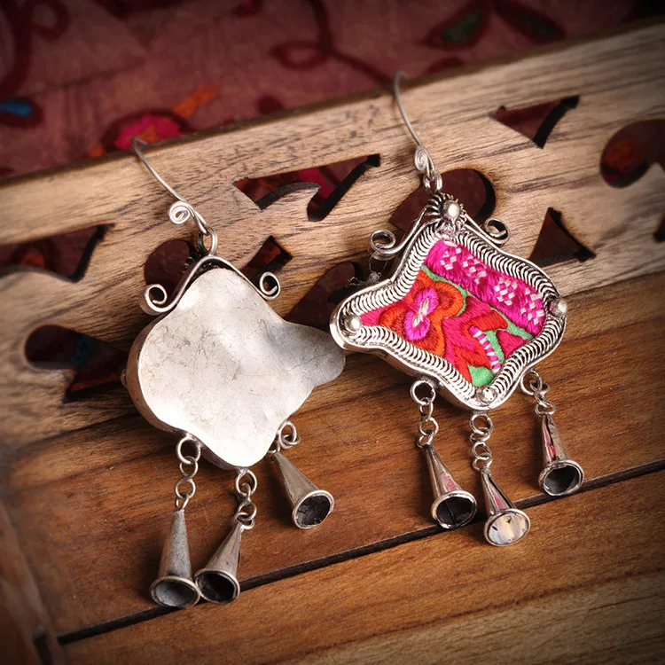 Серьги с вышивкой Miao этнические серьги ручной работы серебряным покрытием