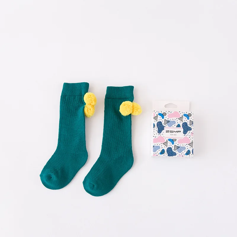 Новые носки на весну-осень детские популярные милые теплые до колена с помпонами
