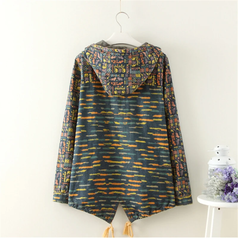 Весна Женщин Новый Пиджак 2017 с Длинным Рукавом С Капюшоном Воротник Полосатый