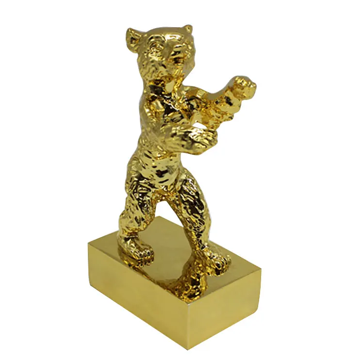 

Berlin golden bear movie award metal craft souvenir home decoration engraving