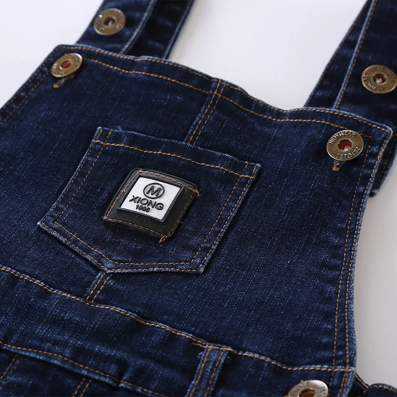 2018 Демисезонный для маленьких мальчиков Джинсовые комбинезоны дети собака Брюки