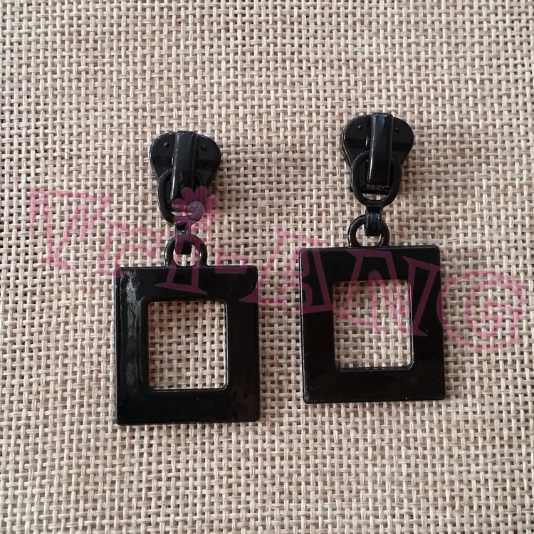 20 шт./лот уникальный квадратный слайдер на молнии с черной распылителем 5 # для из