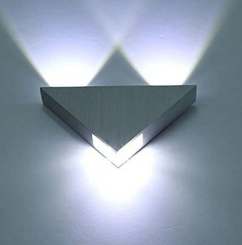 Алюминиевый треугольный светодиодный настенный светильник Kitop 3 Вт | Лампы и