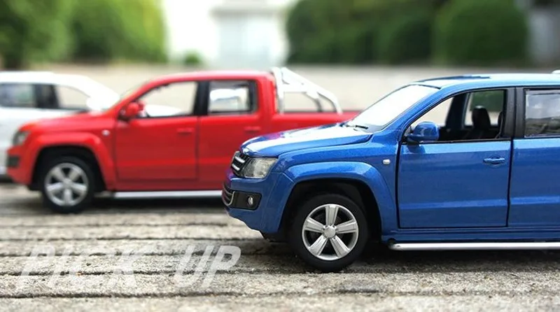 1:30 сплав автомобиля, высокая моделирования пикап AMAROK, металлические diecasts, игрушечные транспортные средства, музыкальные и мигающие