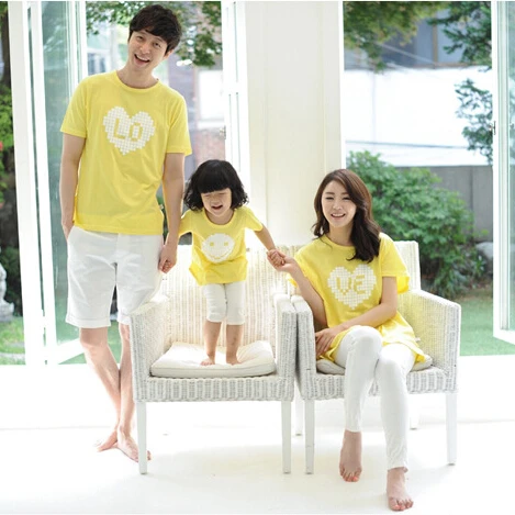 Новинка 2016 года летняя модная одежда для семьи одинаковые комплекты мамы и дочки