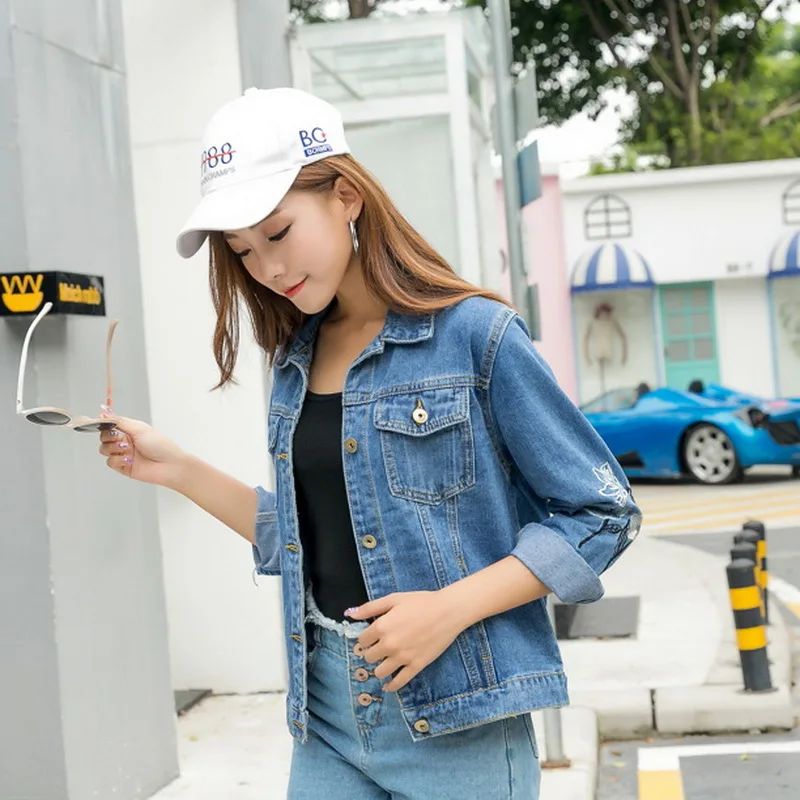 Для женщин с цветочным узором и вышивкой бабочка джинсовая короткая куртка 2019