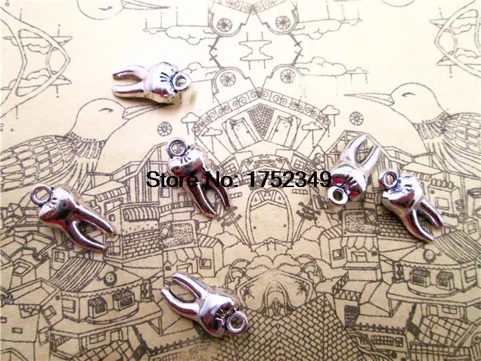 

15pcs--Tooth Charms, Antique Tibetan Silver Tone Lovely Mini Tooth Charms Pendant 5x8x16mm