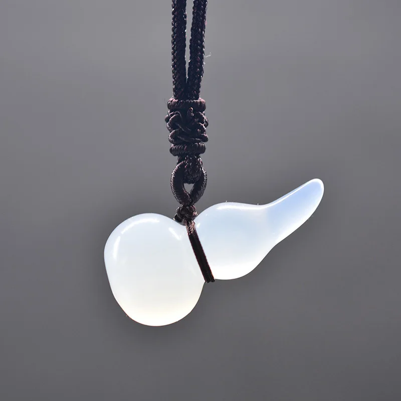 

Chalcedony Gourd Necklace Pendant Lucky Blessing Necklace Pendant Fine Jewelry With Chain